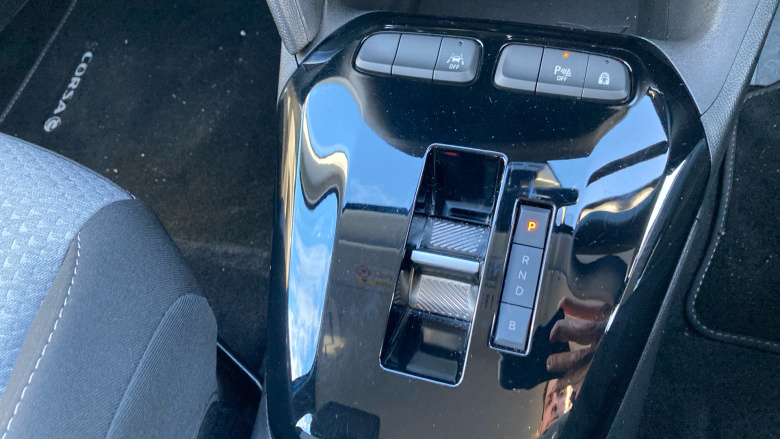 Vauxhall Corsa 100kW Design 50kWh 5dr Auto Electric Hatchback